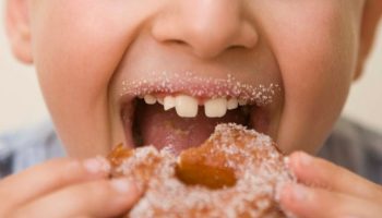 Lo zucchero favorisce la crescita dei tumori?