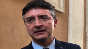 INQUINAMENTO, “AUTOSTRADA” PER LA DIFFUSIONE DEL COVID